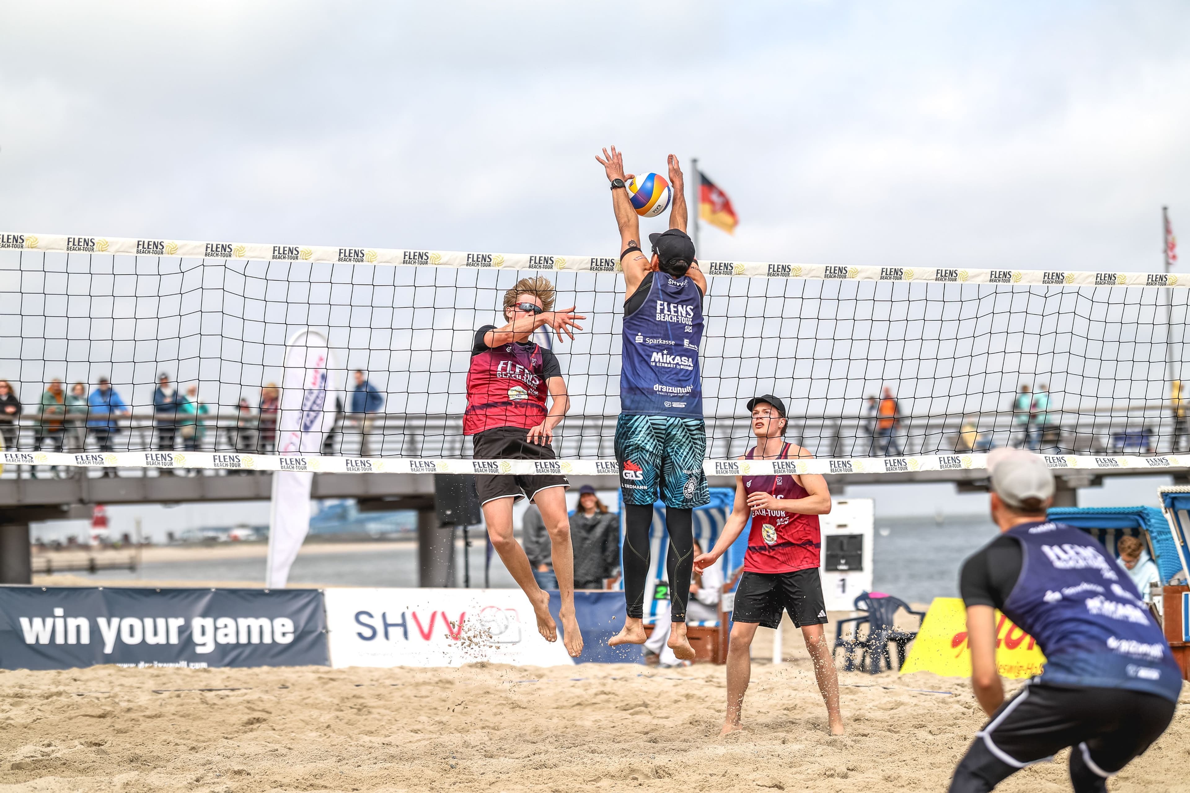 Beachvolleyball-Action auf Föhr