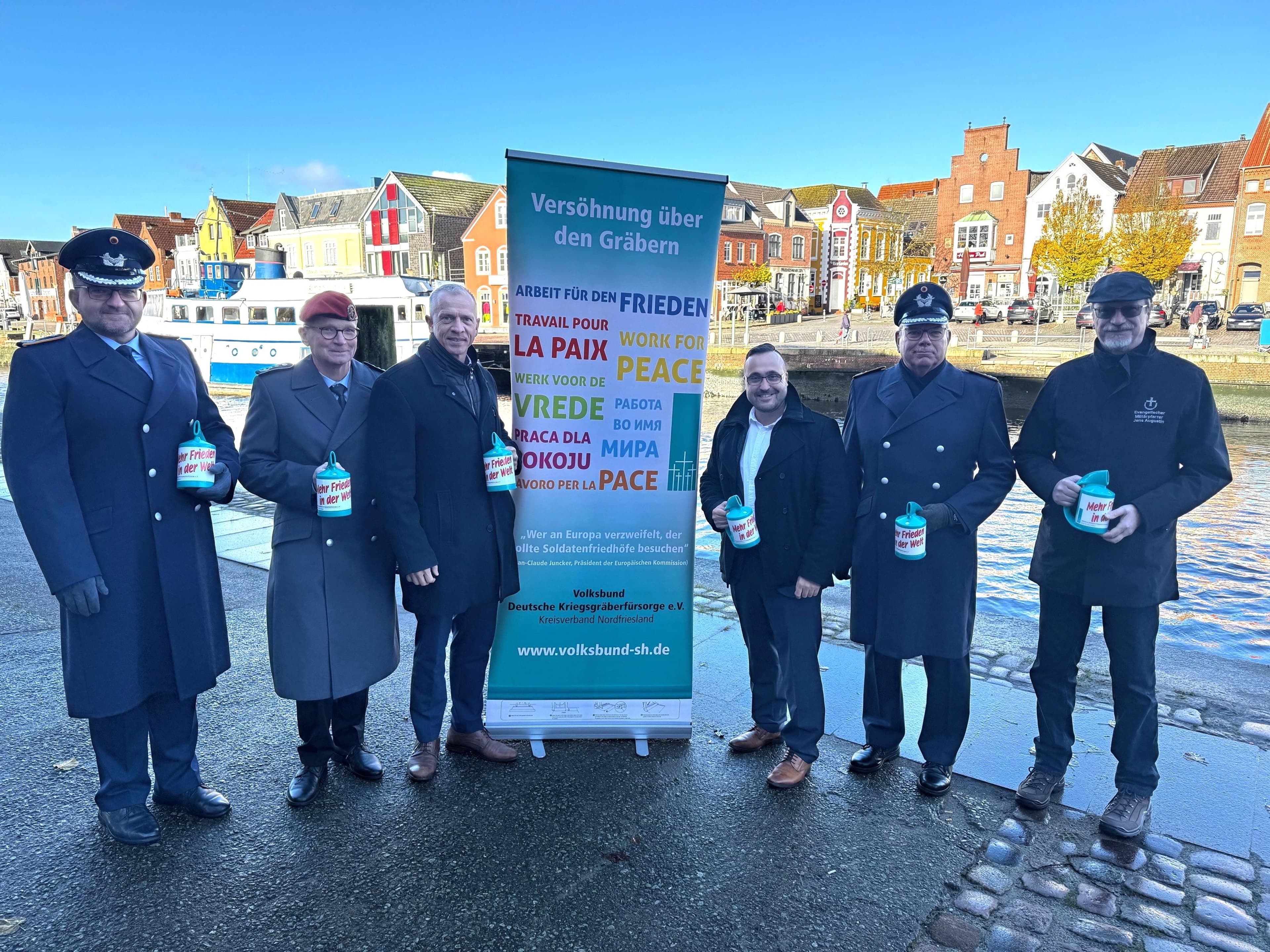 Husum sammelt für Frieden und Versöhnung
