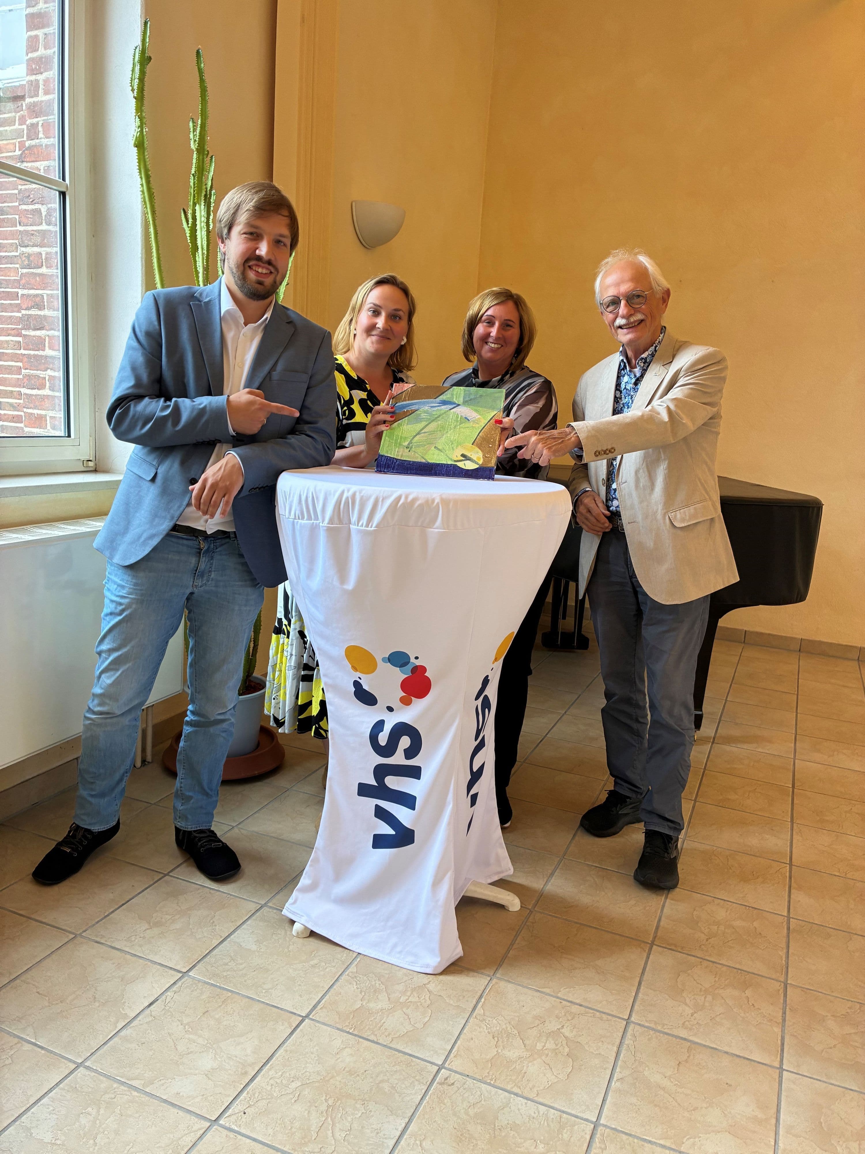 Volkshochschule Schleswig erhält LQW-Zertifikat