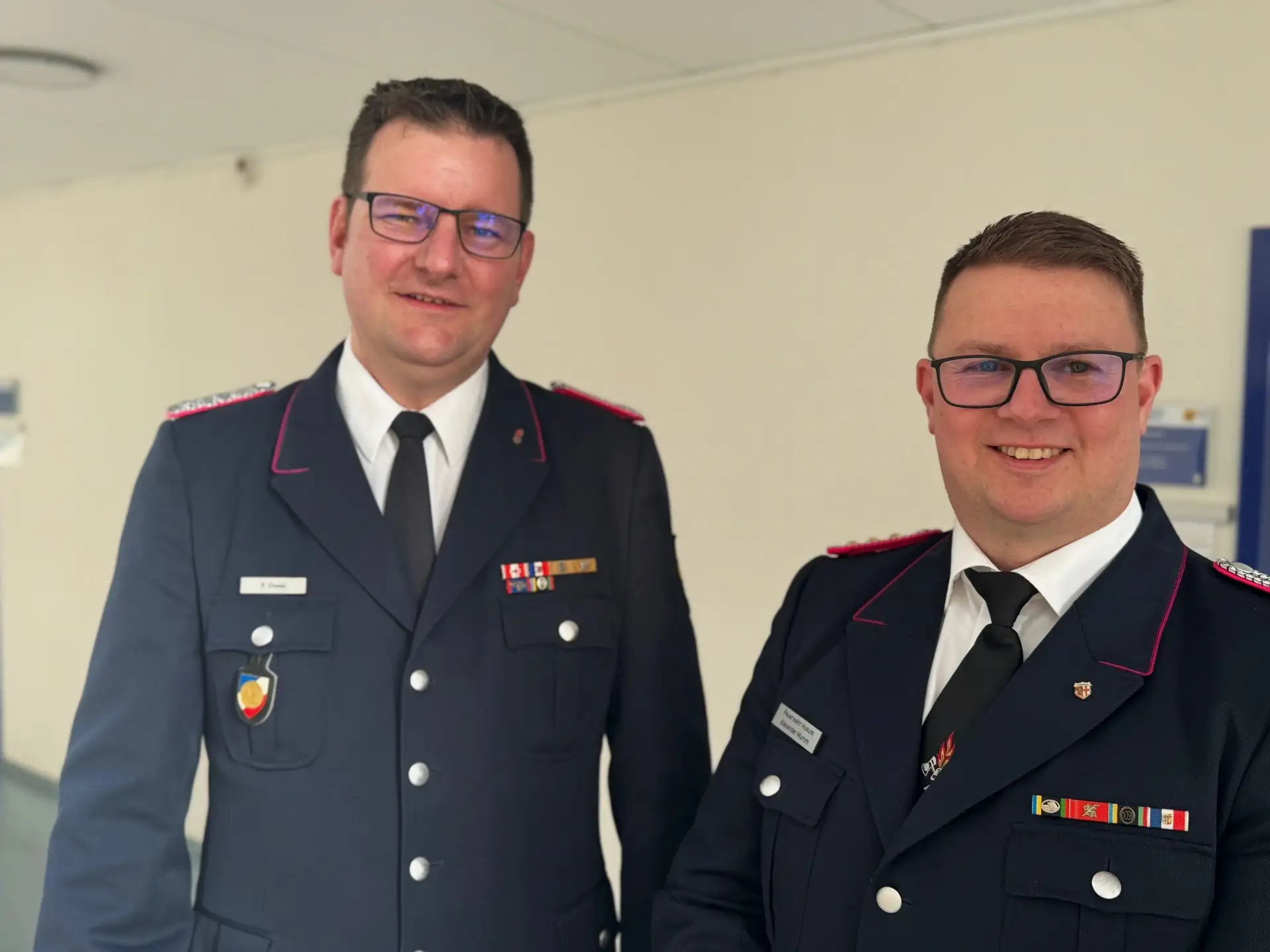 Feuerwehr Husum erhält Verstärkung und Anerkennung